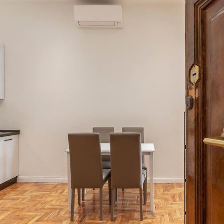 Rione Prati Elegant Apartment With Balcony Рим Екстер'єр фото